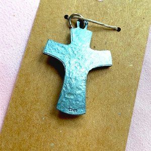 ❤️ 2/$10 VTG Italian Bread and Fish Pendant